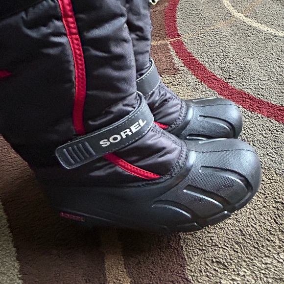 Sorel Snow boots size 4-Mens 6-Woman’s main image 9